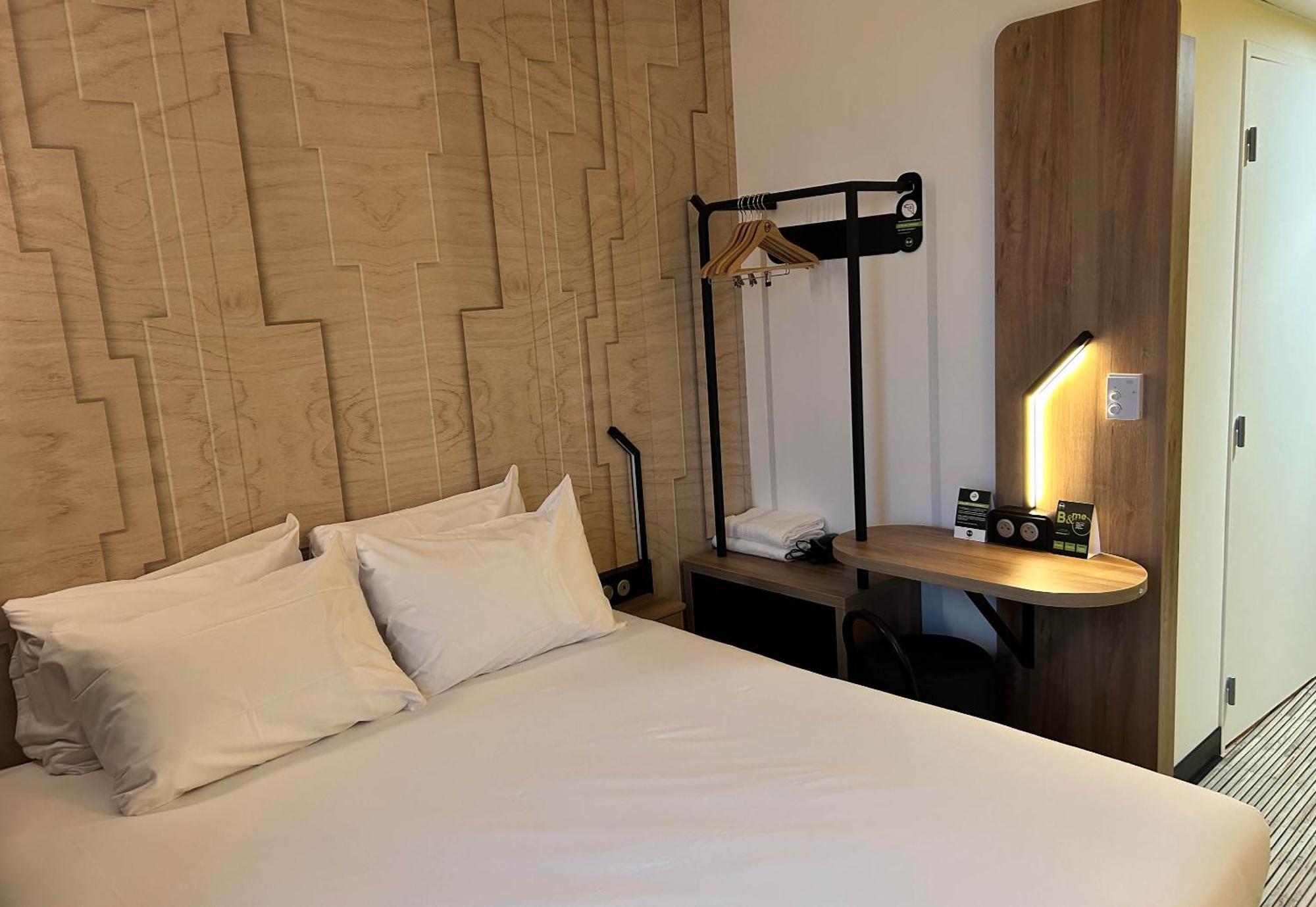 B&B Hotel Cergy Saint-Christophe Gare Εξωτερικό φωτογραφία