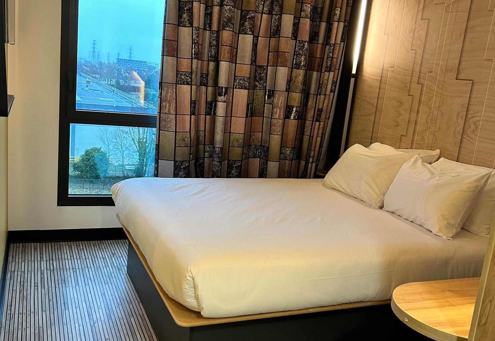 B&B Hotel Cergy Saint-Christophe Gare Εξωτερικό φωτογραφία