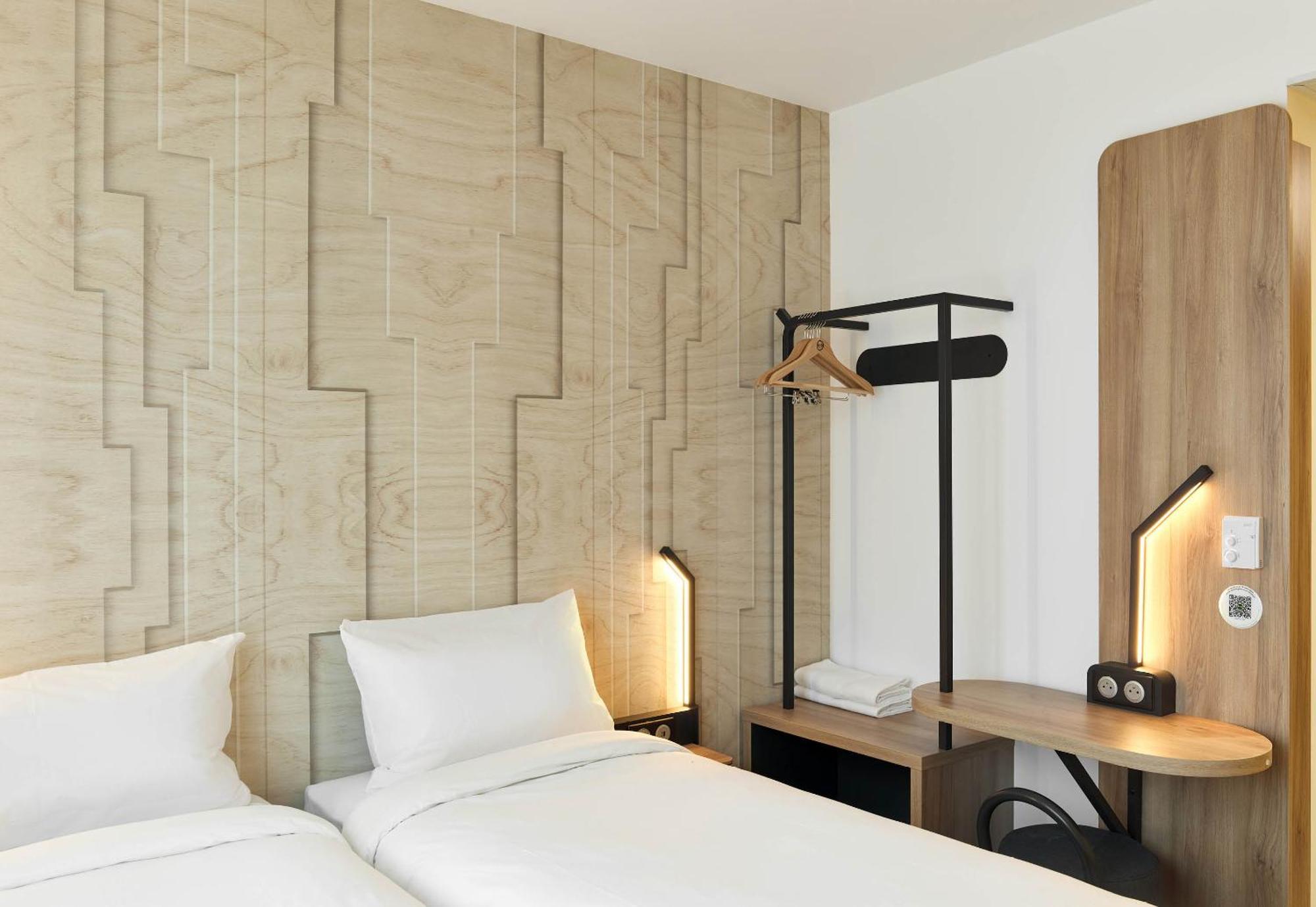 B&B Hotel Cergy Saint-Christophe Gare Εξωτερικό φωτογραφία